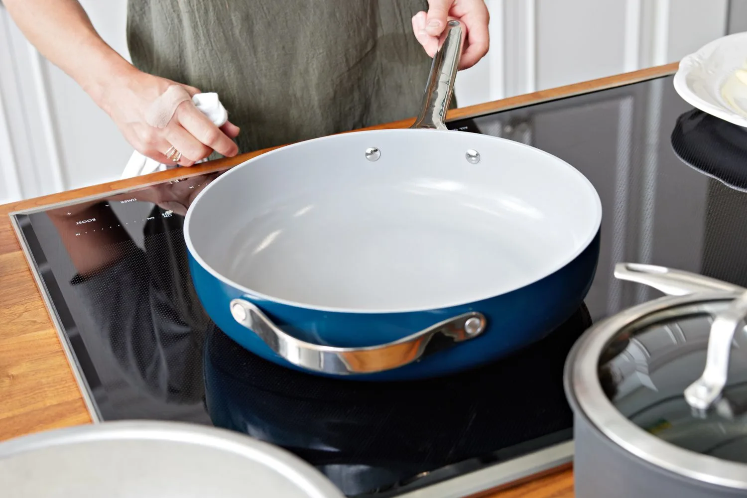 Caraway nonstick ceramic cookware set image 3